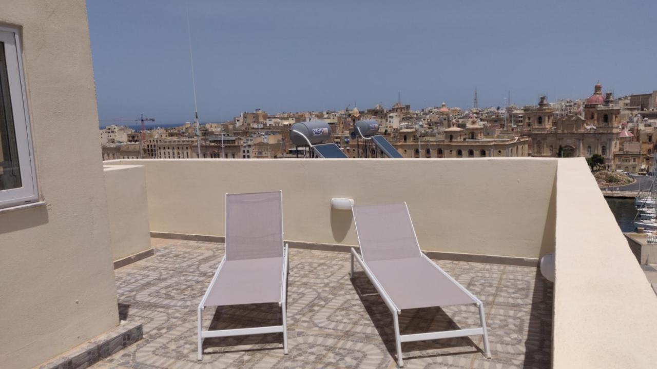 The Penthouse Flat-Terrace&View Lägenhet Senglea Exteriör bild